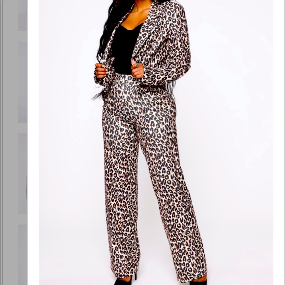 The Pamela Cropped Blazer with high waisted pants